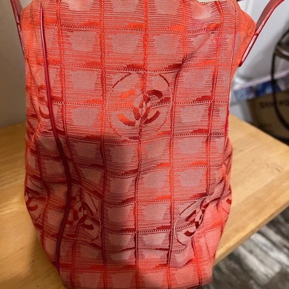 Chanel Red New Travel Line Nylon Tote - Picture 4 of 13